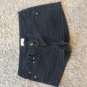 Tilt Jean shorts